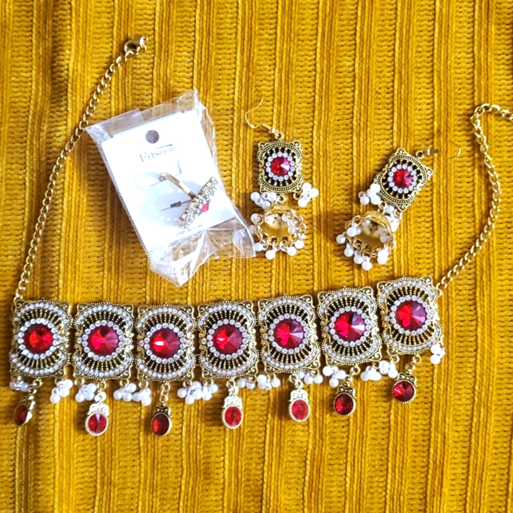 Indian Artificial Traditional Choker Jewelry Set, Never Worn